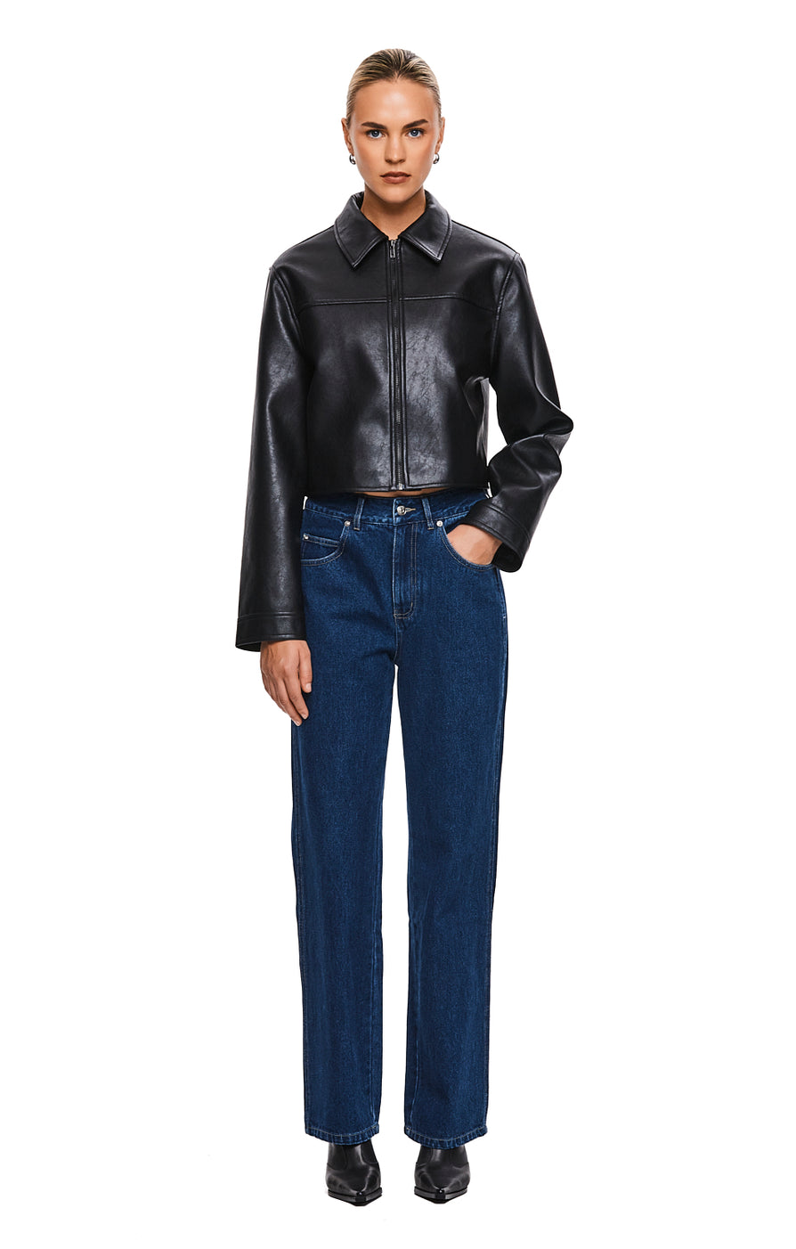 THE TANNER BLACK JACKET | MODEL