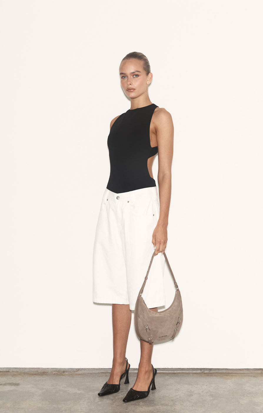 THE MAXWELL WHITE SHORT