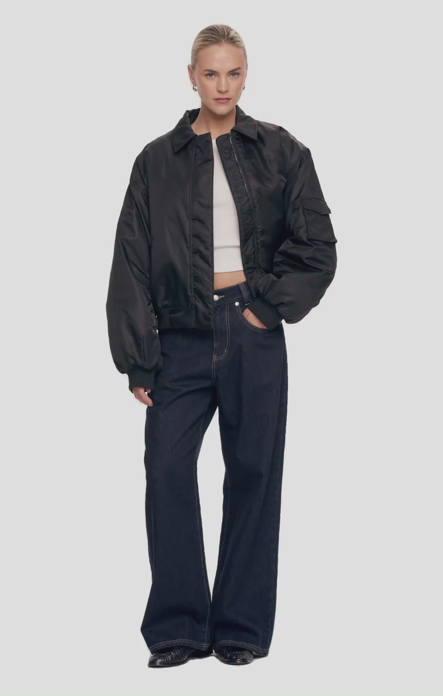 THE DAMON BLACK BOMBER | VIDEO